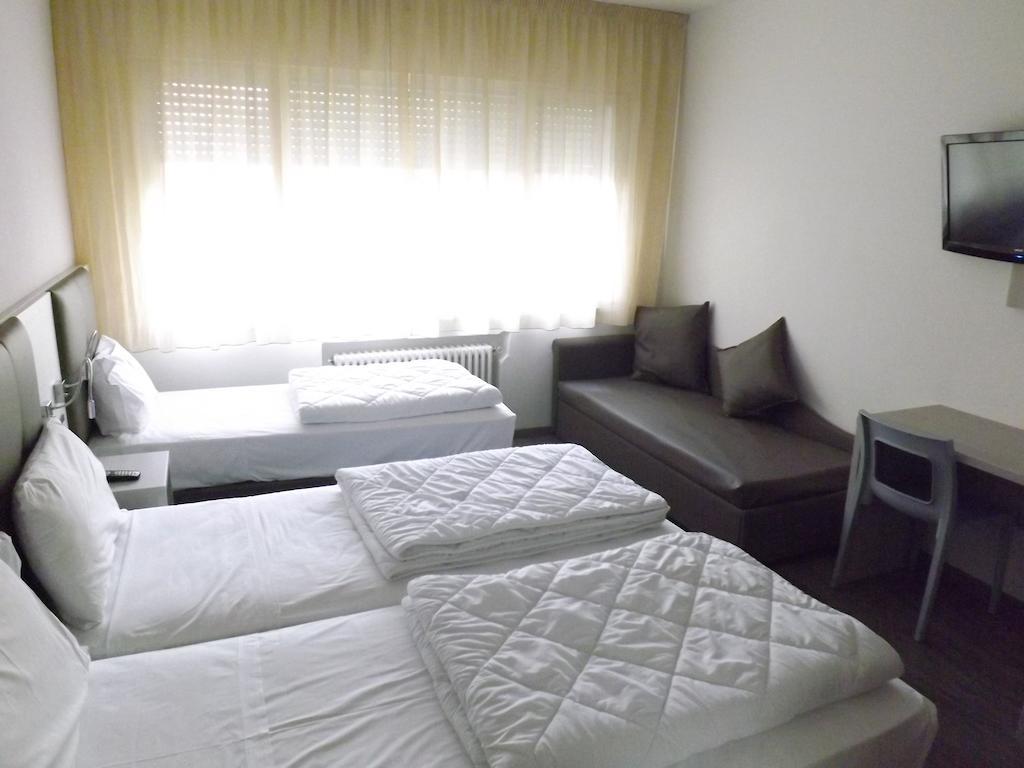 Hotel Ariston Bolzano Luaran gambar