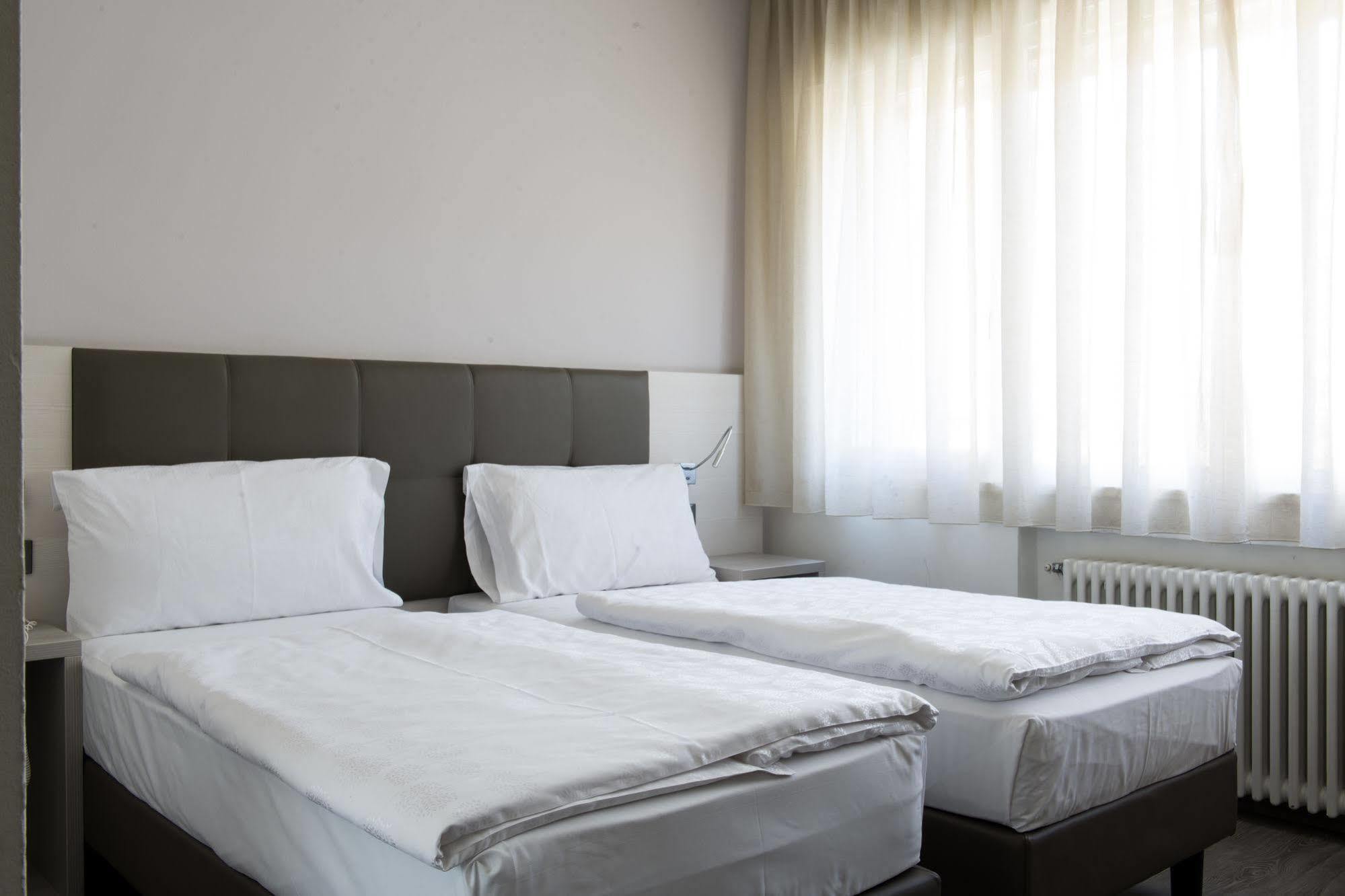 Hotel Ariston Bolzano Luaran gambar