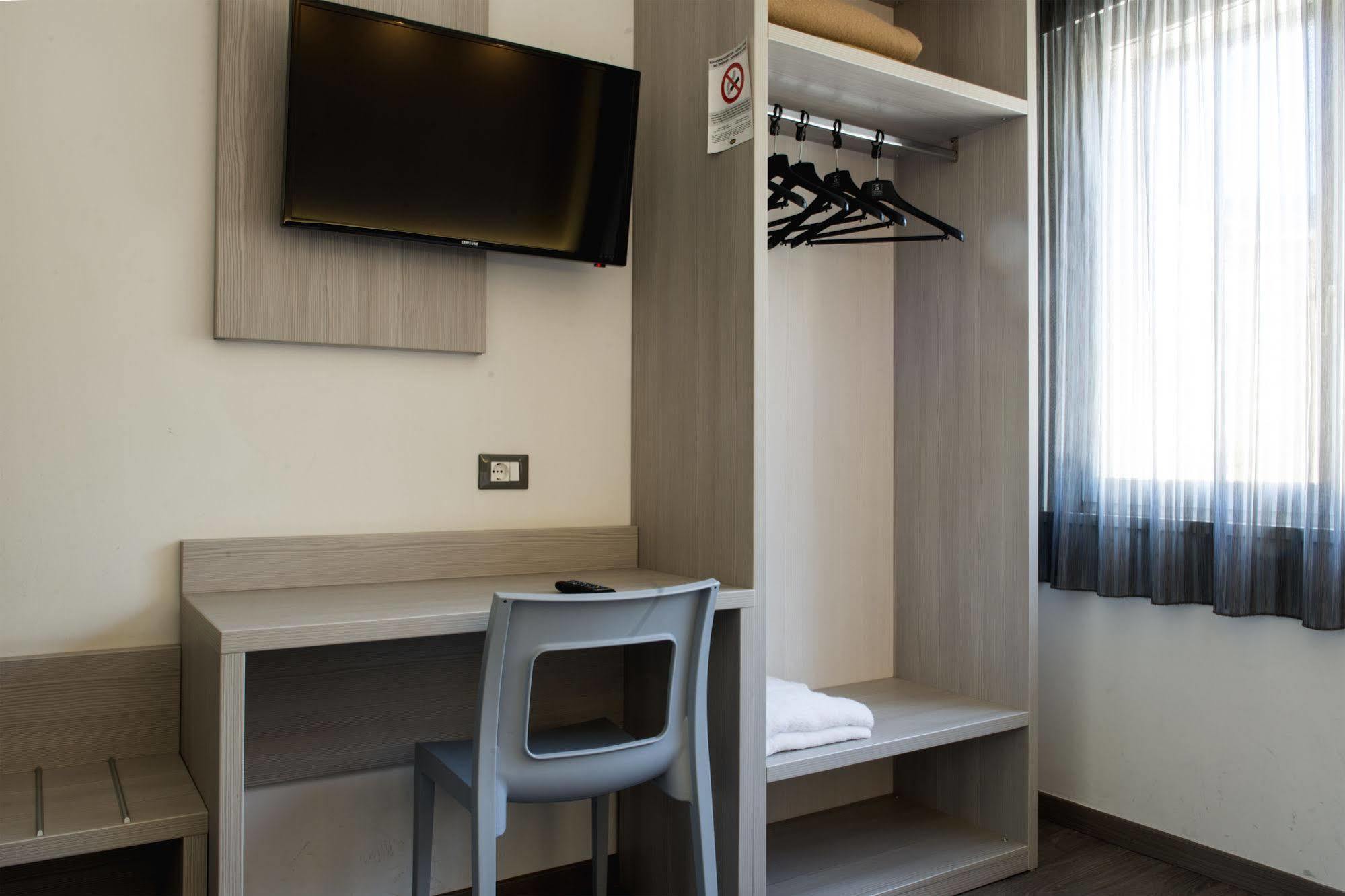 Hotel Ariston Bolzano Luaran gambar